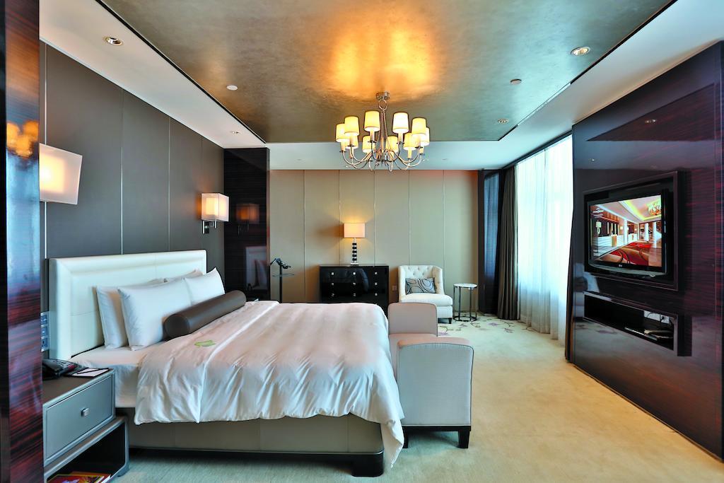 Howard Johnson Kaina Plaza Changzhou Changzhou  Eksteriør billede
