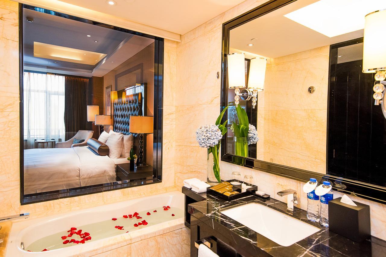 Howard Johnson Kaina Plaza Changzhou Changzhou  Eksteriør billede