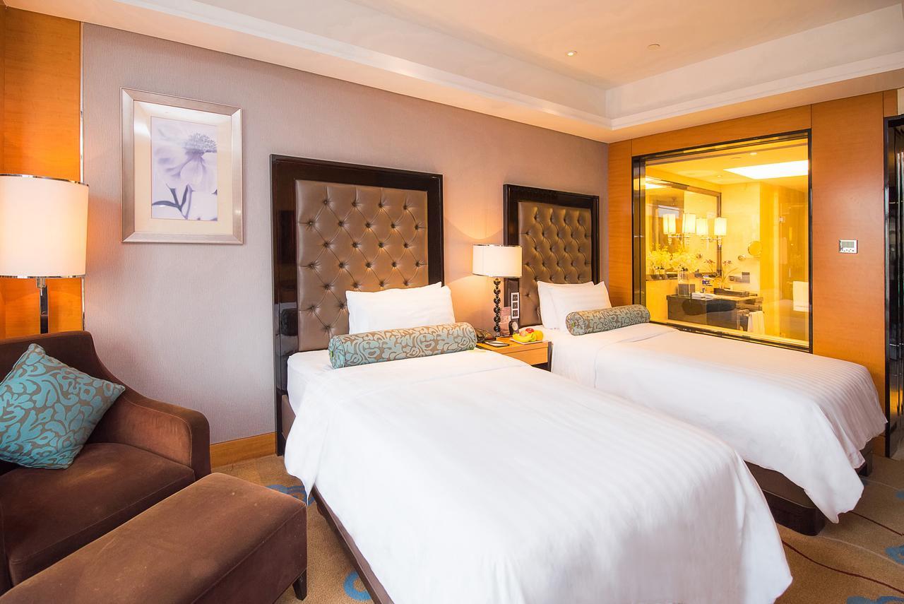 Howard Johnson Kaina Plaza Changzhou Changzhou  Eksteriør billede