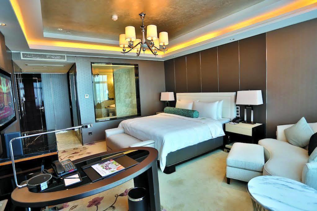 Howard Johnson Kaina Plaza Changzhou Changzhou  Eksteriør billede